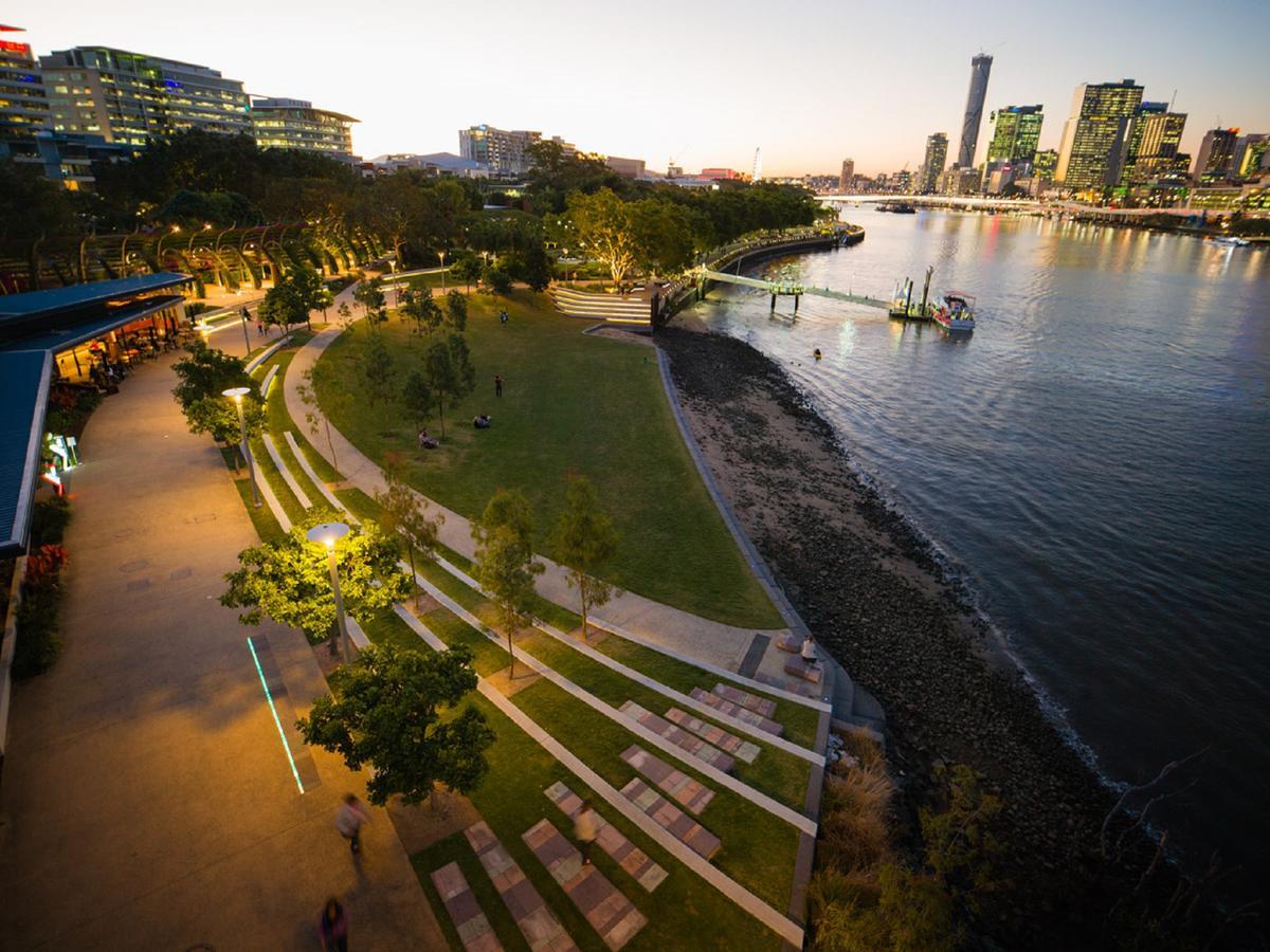 Opera Apartments South Brisbane Exterior photo